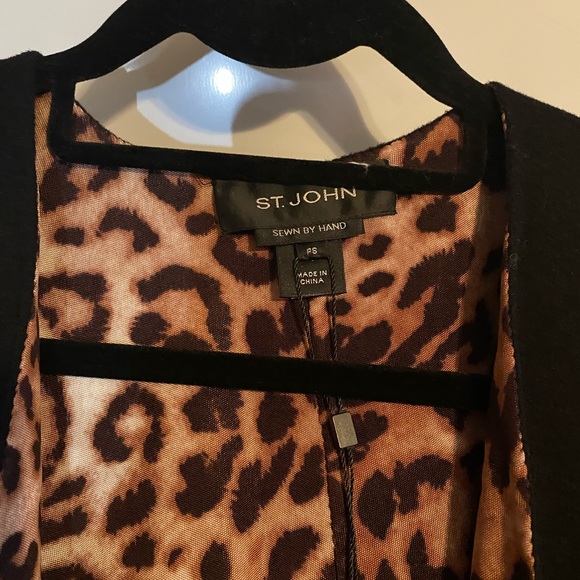 NWT ST. JOHN black and leopard print cape, petite small - Picture 2 of 4